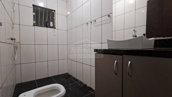 EXCELENTE CASA COM PISCINA - SANTA LUZIA