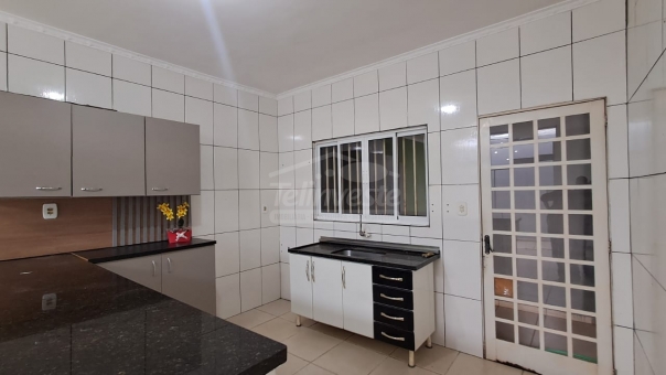 EXCELENTE CASA COM PISCINA - SANTA LUZIA