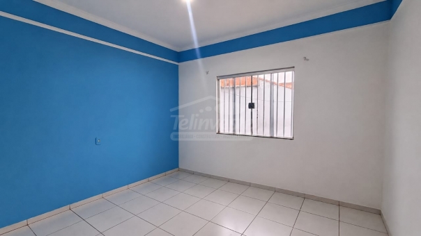 EXCELENTE CASA COM PISCINA - SANTA LUZIA