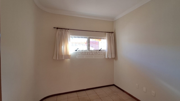 EXCELENTE CASA - VILA RICA