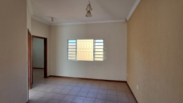 EXCELENTE CASA - VILA RICA