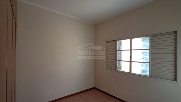 EXCELENTE CASA - VILA RICA