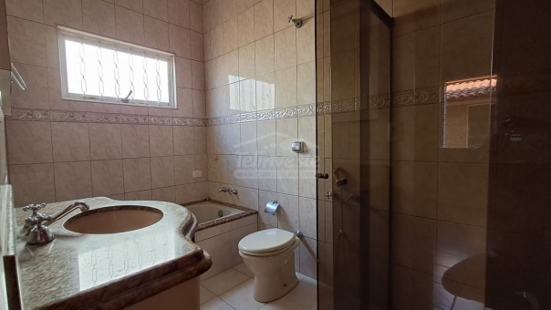 EXCELENTE CASA - VILA RICA