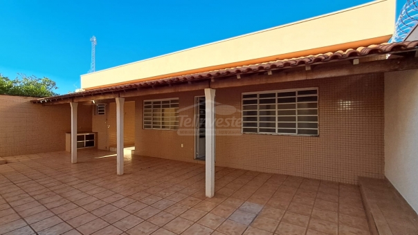 EXCELENTE CASA - VILA RICA