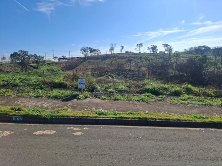 LOTE NO BAIRRO ALVORADA