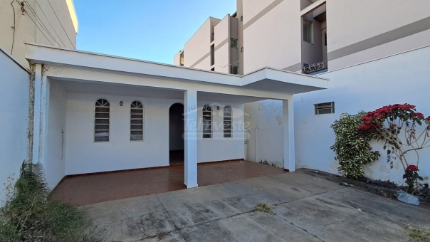 CASA COMERCIAL - BELO HORIZONTE