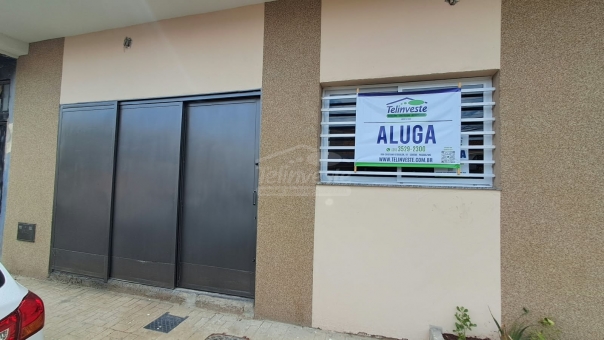 COMODO COMERCIAL 