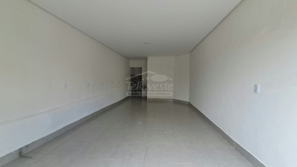 COMODO COMERCIAL 