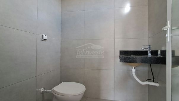 COMODO COMERCIAL