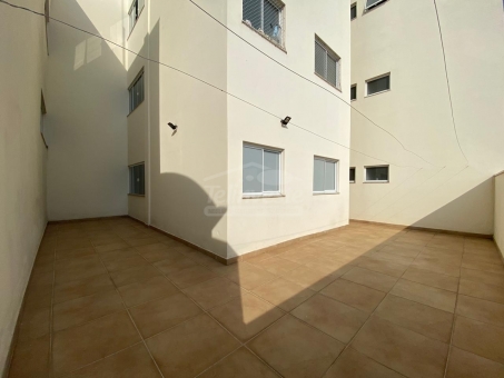 EXCELENTE APARTAMENTO CENTRAL