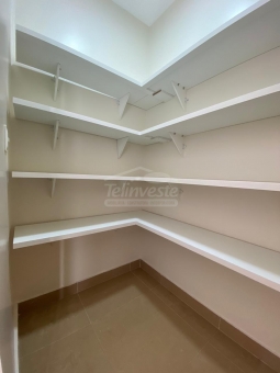 EXCELENTE APARTAMENTO CENTRAL