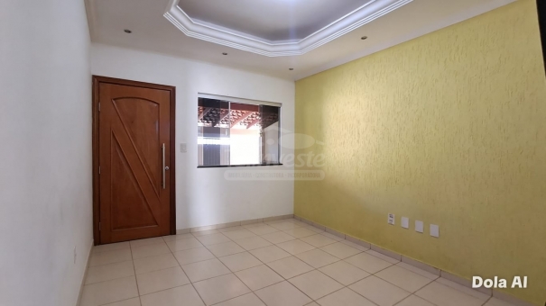 CASA COM PISCINA - JARDIM PANORAMA