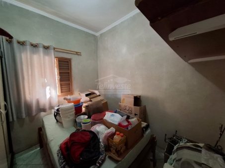 CASA NO BAIRRO COHAB 