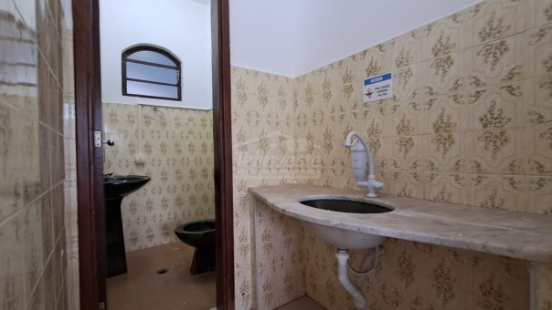 Comodo comercial - centro