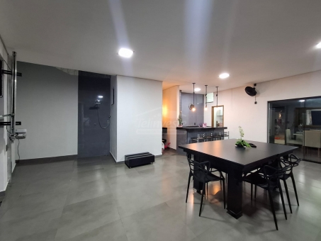 CASA NO BAIRRO MARIA E VADICO