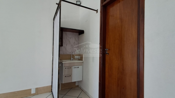 Comodo comercial - Penha 