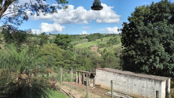 SITIO COM 3 ALQUEIRES NA REGI&Atilde;O DA MUMBUCA 