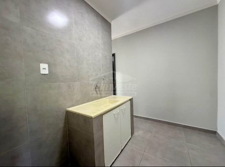 Casa a Venda - Cohab 5