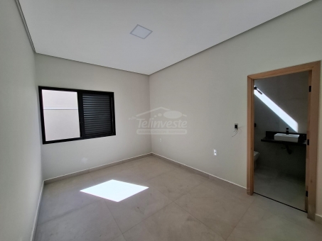 CASA NO BAIRRO AROEIRAS