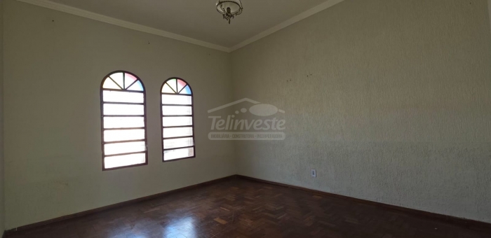 CASA A VENDA - NOSSA SRA DAS GRA&Ccedil;AS