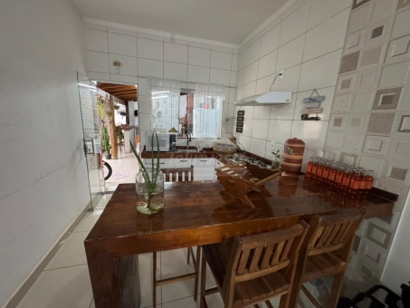 CASA RESIDENCIAL A VENDA - NOVA PASSOS 