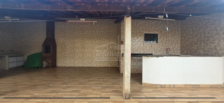 CASA A VENDA - BAIRRO CALIF&Oacute;RNIA 