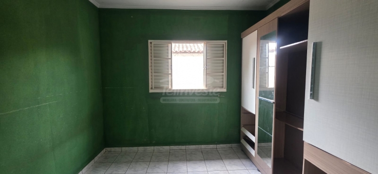CASA A VENDA - BAIRRO CALIF&Oacute;RNIA 