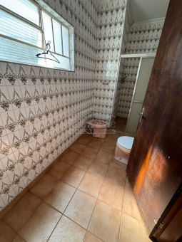 Casa &agrave; venda Centro Passos MG