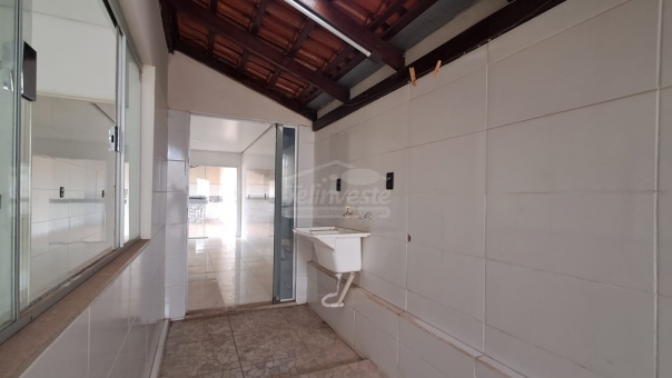 Casa - Jardim It&aacute;lia 