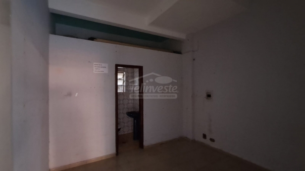 Comodo comercial - Centro 