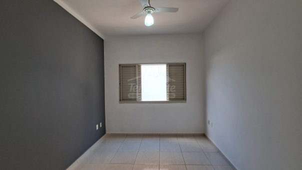 Casa - Jardim It&aacute;lia 
