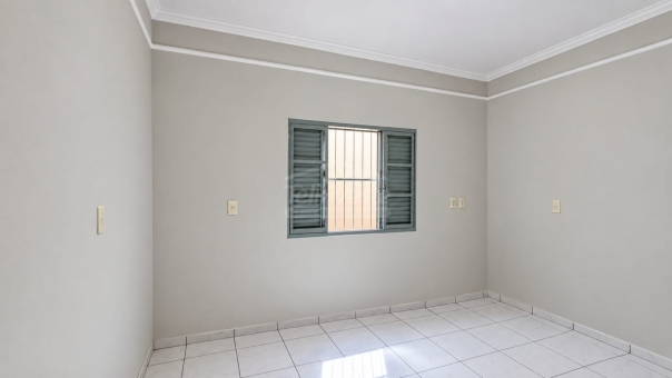 Casa - Jardim It&aacute;lia 