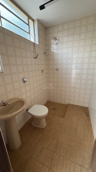 Excelente Casa a venda no Centro 