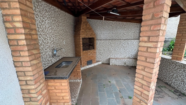 Excelente Casa a venda no Centro 