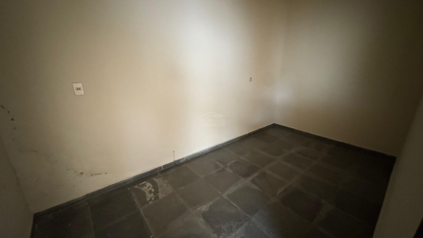 Excelente Casa a venda no Centro 