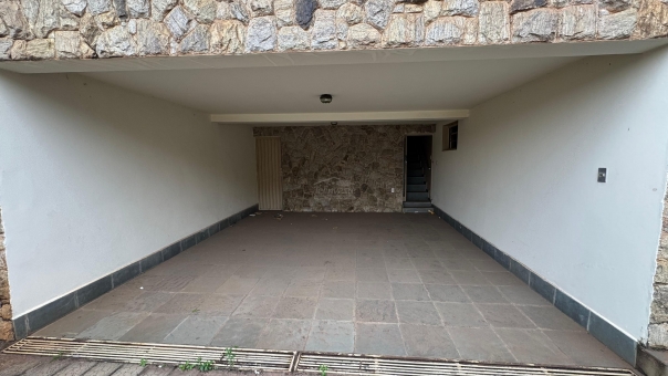 Excelente Casa a venda no Centro 