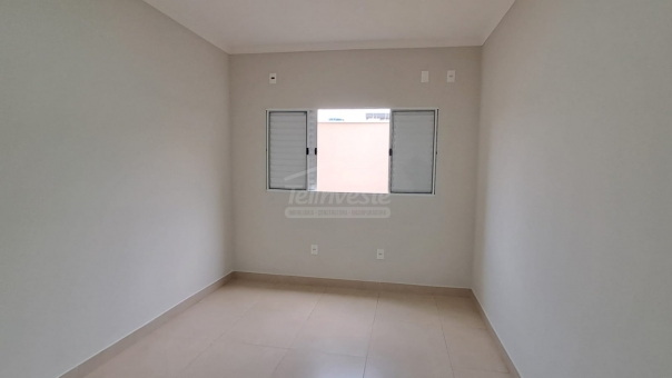 Apartamento - Novo Mundo 