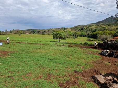 SITIO NA LINHA DAS AREIAS