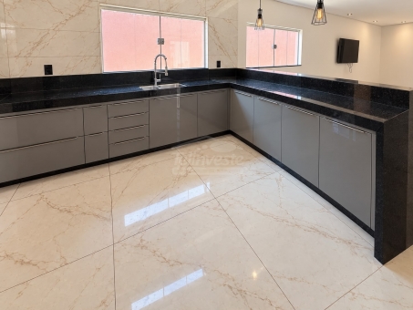 Linda Casa a Venda no Nova Passos II