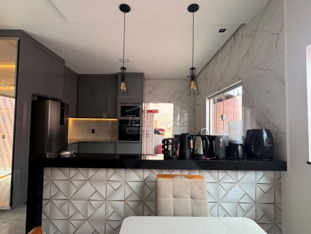 Linda Casa a Venda no Nova Passos II