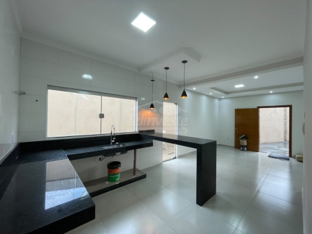 CASA A VENDA - ALTA VISTA 