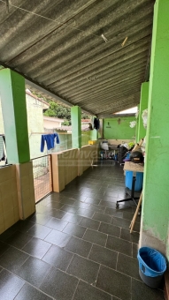 CASA A VENDA NO COLEGIO DE PASSOS