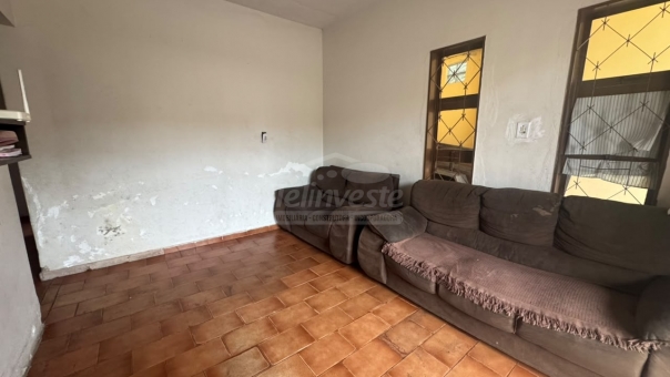 CASA A VENDA NO BELA VISTA