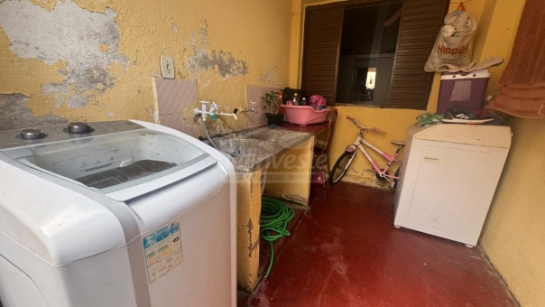 CASA A VENDA NO BELA VISTA