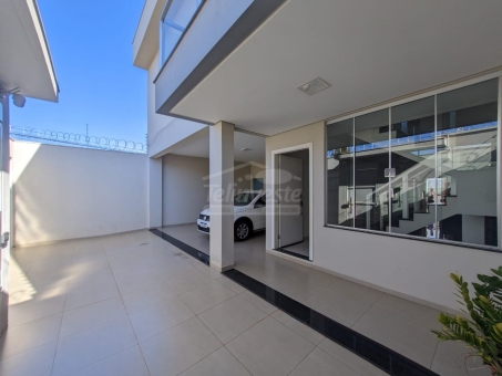 CASA NO BAIRRO NSA GRA&Ccedil;AS 