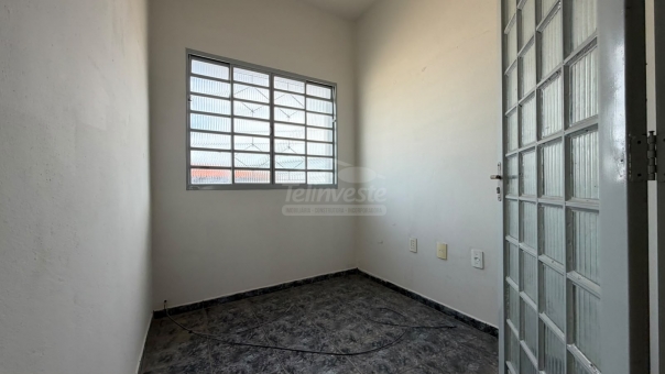 EXCELENTE CASA A VENDA - JARDIM PLANALTO