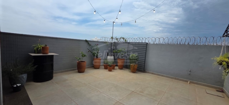 CASA A VENDA - JARDIM PLANALTO