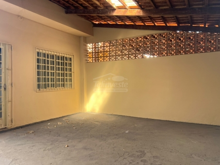 CASA NO BAIRRO NOSSA SRA APARECIDA
