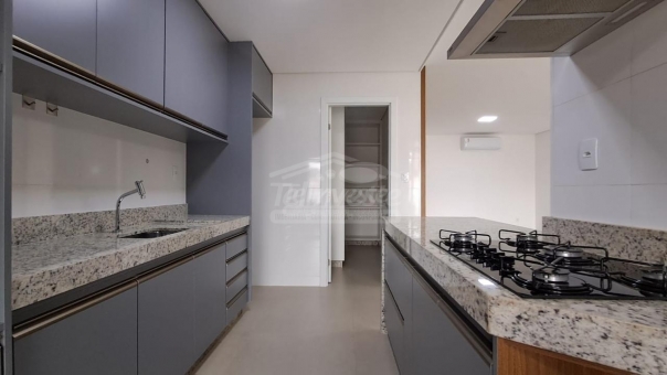 APARTAMENTO NO EDIFICIO BARTHOLOMEU 701