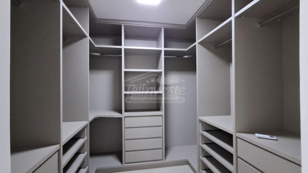 APARTAMENTO NO EDIFICIO BARTHOLOMEU 701